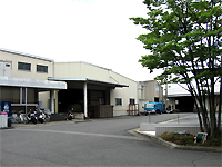会社倉庫外観